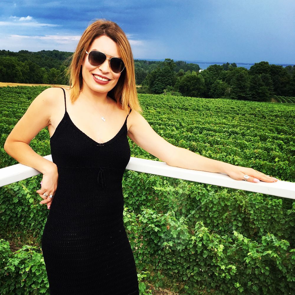 Meet your Posher, Cristabella